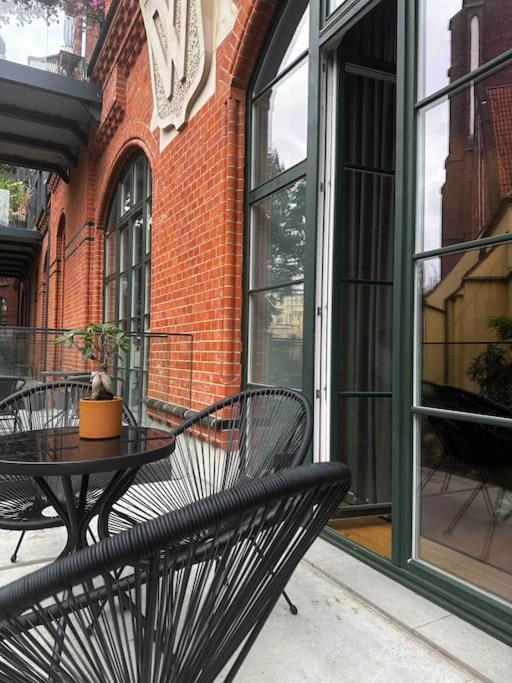 Loft Industrialny Przy Bulwarze Staromiejskim Lejlighed Wrocław Eksteriør billede